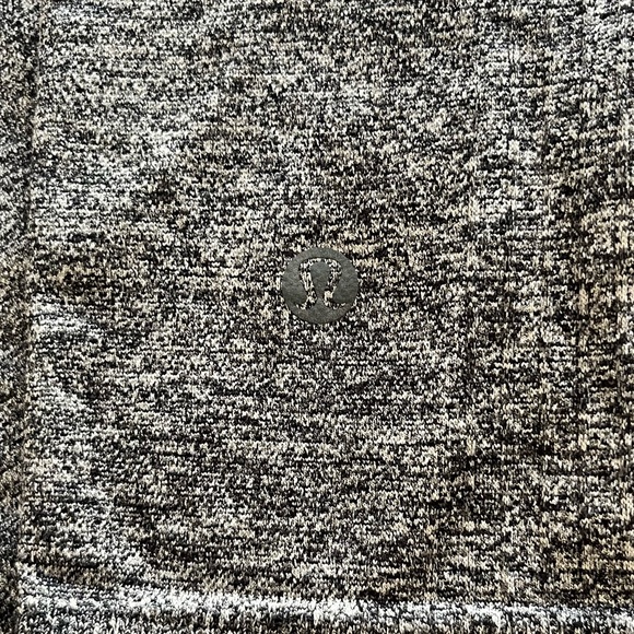 Lululemon gym pullover - Picture 5 of 5